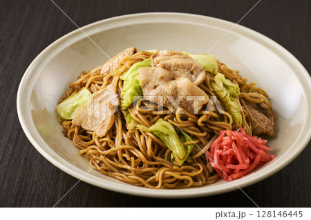 美味しそうなソース焼きそば 128146445