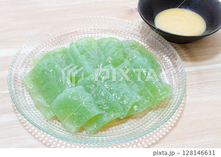 刺身こんにゃく 128146631
