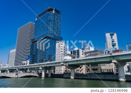 《大阪府》大阪市中之島エリア・都市景観 128146996