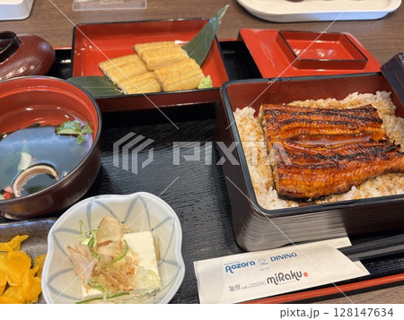 うなぎ丼 128147634