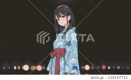 夜に水色で花柄の浴衣を着た女性 128147732