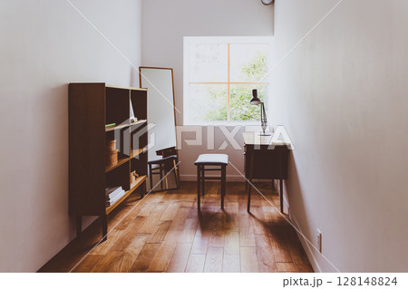 シンプルな部屋 シンプルな部屋 128148824