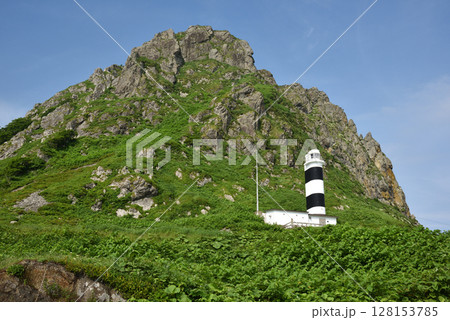 北見神威岬と灯台 北見神威岬と灯台 128153785