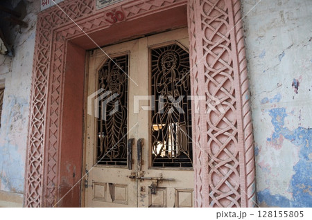 インドの古い街並み 128155805