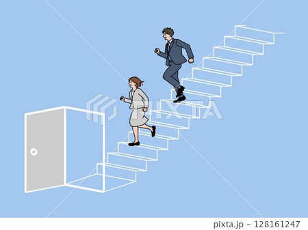 扉の開いた階段を下りる男女 128161247