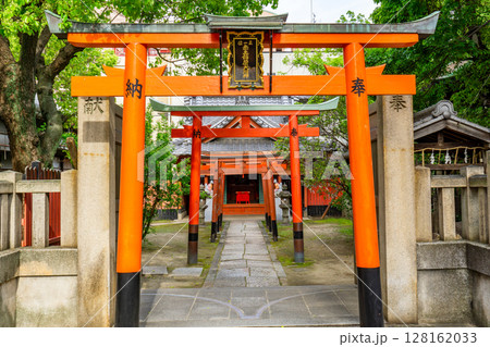 大阪市浪速区日本橋西　廣田神社　赤土稲荷神社 128162033