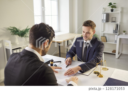 Professional advisor, financial lawyer, solicitor or barrister, supervisor talk to analyse report Professional advisor, financial lawyer, solicitor or barrister, supervisor talk to analyse report 128171053