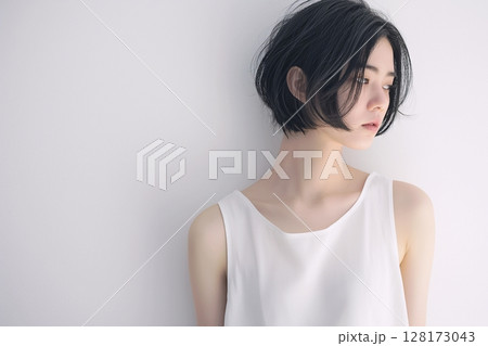 黒髪ショートヘアの美人女性「AI生成画像」 黒髪ショートヘアの美人女性「AI生成画像」 128173043