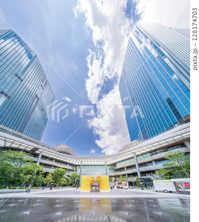 「東京都」高輪ゲートウェイシティの風景 港区 「東京都」高輪ゲートウェイシティの風景 港区 128174703