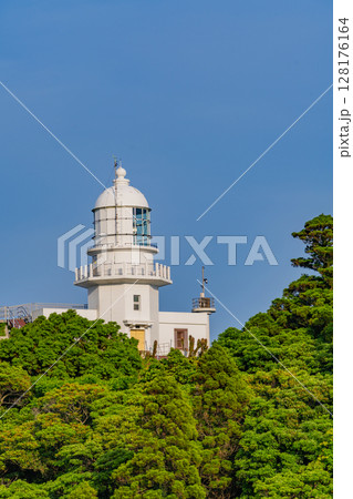 　（宮崎県串間市）都井岬　灯台 128176164