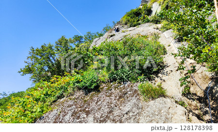 夏の妙高山登山(鎖場) 夏の妙高山登山(鎖場) 128178398