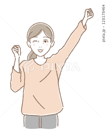 拳をあげて応援する中高年女性 128178464