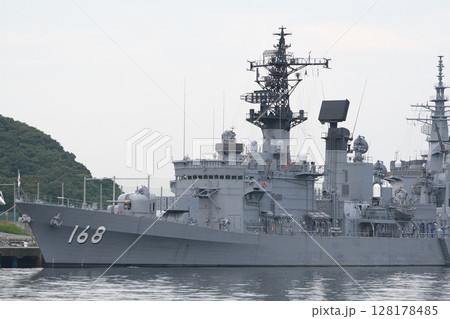 横須賀軍港 - 都市景観(2006年9月) 横須賀軍港 - 都市景観(2006年9月) 128178485