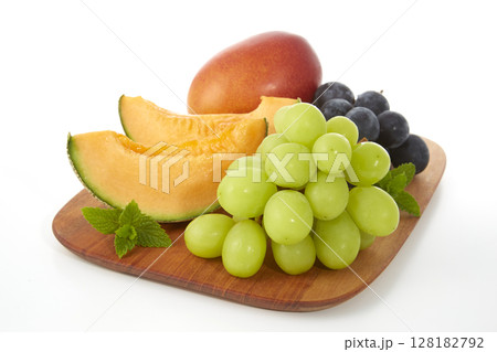 果物_初夏の果物集合 128182792