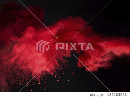 赤い粉が煙の様に舞う　濃い赤黒背景 128183958