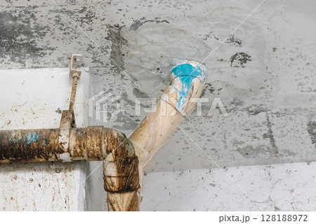 Bathroom Leakage from upper floor Bathroom Leakage from upper floor 128188972
