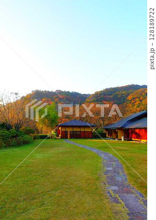立石寺　山寺　紅葉　黄葉　山寺芭蕉記念館 128189722