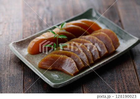 香り高い奈良漬け 酒の肴やご飯のお供に最適 128190023