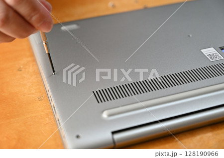 ノートパソコン修理　データ復旧　部品交換 128190966