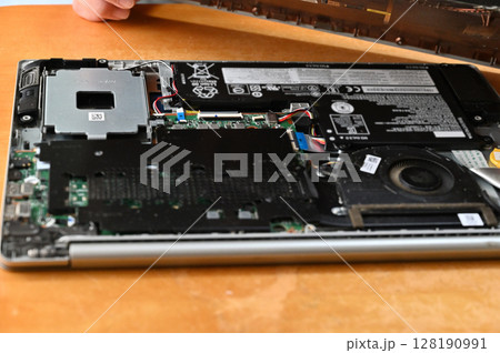 ノートパソコン修理 データ復旧 部品交換 ノートパソコン修理 データ復旧 部品交換 128190991