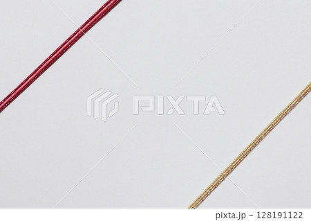 メッセージカード風素材　余白あり　白背景 128191122