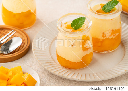 マンゴー マンゴ ムース 128191192