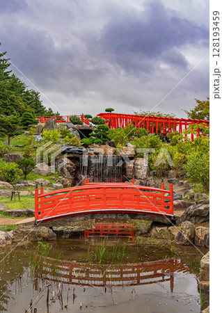 青森県　髙山稲荷神社の風景 128193459