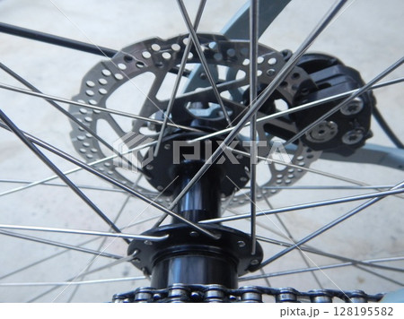 自転車ディスクブレーキ整備 自転車ディスクブレーキ整備 128195582