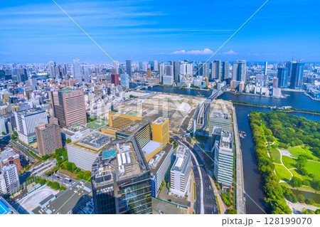 日本の東京都市景観 7月。新時代へ。築地市場跡地などを望む。再開発へ…=4日 日本の東京都市景観 7月。新時代へ。築地市場跡地などを望む。再開発へ…=4日 128199070