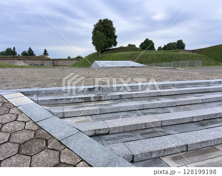 9 forth of Kaunas city monument jews, stairs, 2025 july 2 9 forth of Kaunas city monument jews, stairs, 2025 july 2 128199198