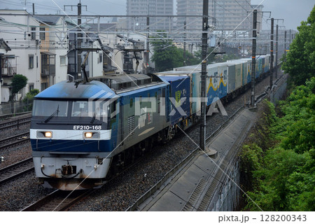 東海道線を走るEF210‐168コンテナ貨物列車 東海道線を走るEF210‐168コンテナ貨物列車 128200343