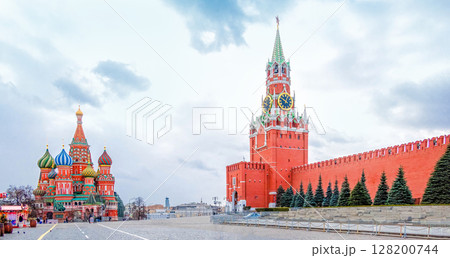 Panoramic view of Moscow Kremlin with Spassky Tower and Saint Basil's Cathedral in center city on Red Square, Moscow, Russia. 128200744