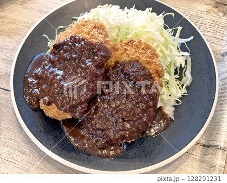 メンチカツデミソース　メンチカツ　ミンチカツ　メンチ 128201231