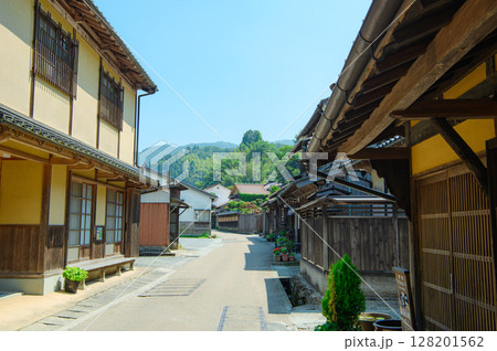 島根県 石見銀山の町並み 島根県 石見銀山の町並み 128201562