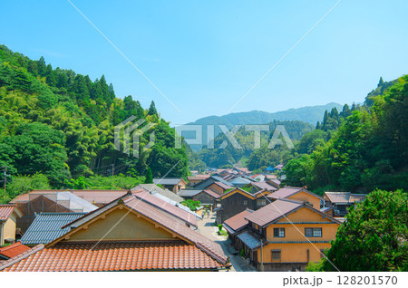 島根県 石見銀山の町並み 島根県 石見銀山の町並み 128201570