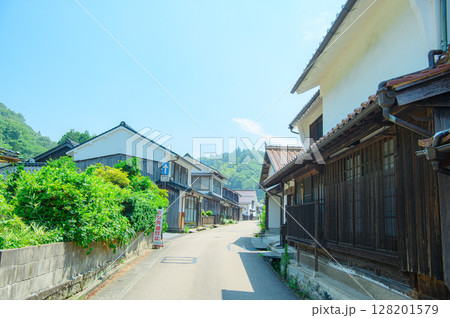島根県 石見銀山の町並み 島根県 石見銀山の町並み 128201579