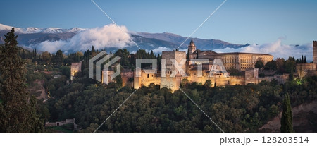 Alhambra & Sunset 128203514