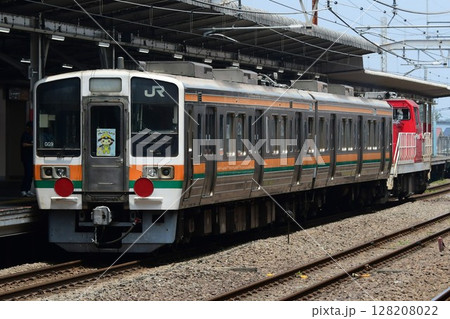 DD200-6+211系6000番台GG9編成流鉄甲種 DD200-6+211系6000番台GG9編成流鉄甲種 128208022