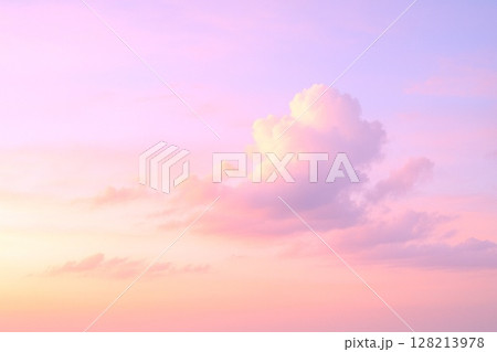 広々とした青い海と空の背景素材 128213978