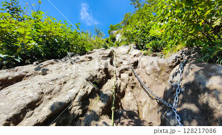夏の妙高山登山(鎖場) 夏の妙高山登山(鎖場) 128217086