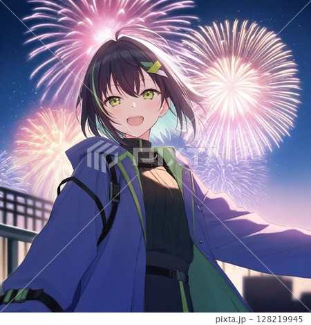 鮮やかな花火と笑顔の女性 128219945