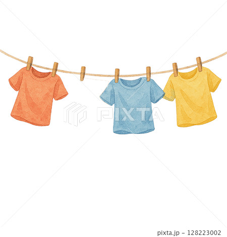 物干しに吊るされたカラフルなTシャツ 物干しに吊るされたカラフルなTシャツ 128223002