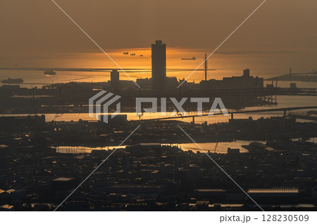 《大阪府》大阪都市風景・都心の夕景 128230509