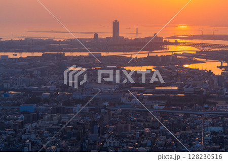 《大阪府》大阪都市風景・都心の夕景 《大阪府》大阪都市風景・都心の夕景 128230516