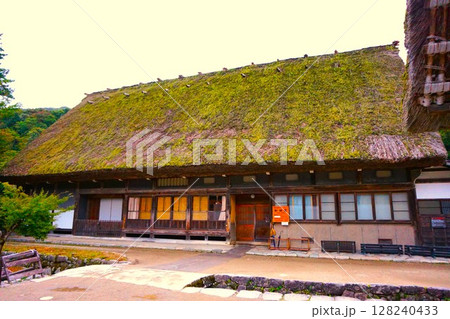 和田家住宅 国指定重要文化財 荻町合掌造り集落 世界文化遺産 白川郷 茅葺 和田家住宅 国指定重要文化財 荻町合掌造り集落 世界文化遺産 白川郷 茅葺 128240433