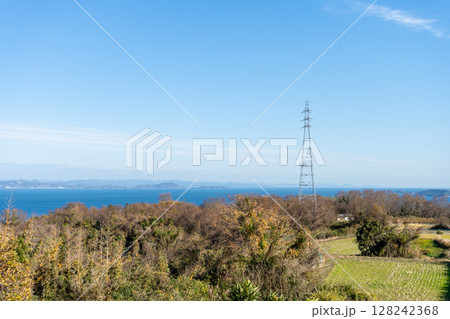 香川県小豆郡　豊島ののどかな風景 128242368