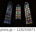 聖ヴィード大聖堂のステンドグラス 128250871