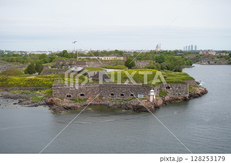 世界遺産スオメンリンナの要塞 128253179