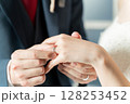 結婚式 指輪 128253452