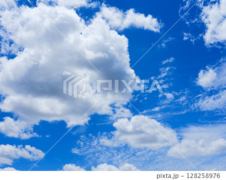青い空白い雲 青い空白い雲 128258976